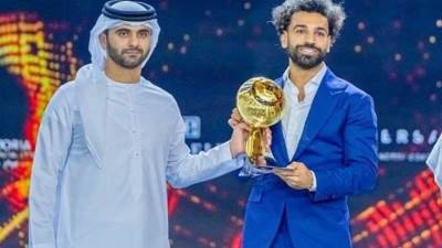 بصورة برج خليفة.. رسالة من محمد صلاح بعد جائزة جلوب سوكر دبي