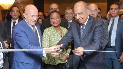 وزير قطاع الأعمال يفتتح معرض "Destination Africa 2022" للصناعات النسيجية