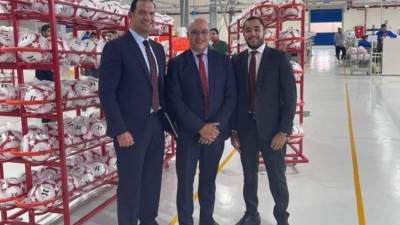 "صنع في مصر".. كرات كأس العالم قطر 2022 بأيادٍ مصرية 100%