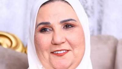 القباج تستعرض تقريراً عن المرحلة الرابعة من تعميم تدريبات المشروع القومي "مودة"