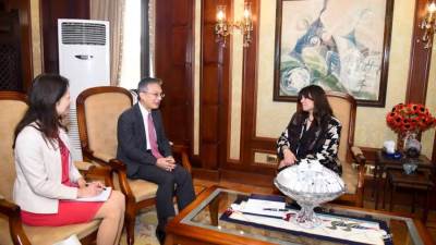 وزيرة الهجرة تستقبل سفير اليابان لدى مصر لبحث ملفات التعاون المشترك