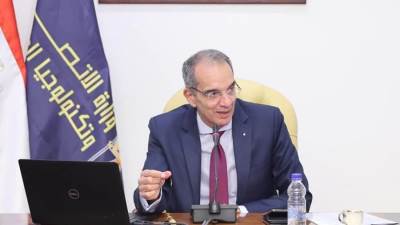 وزير الاتصالات: تقدم مصر فى تصنيف مؤشر نضج الحكومة الرقمية الصادر عن البنك الدولى