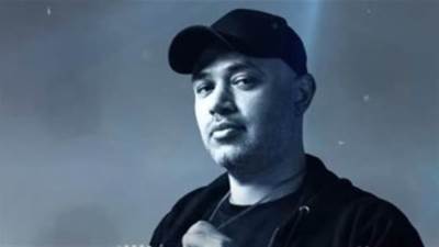 الشاعر خالد تاج الدين عن منة شلبي: الممنوعات تم دسها في شنطتها بنيويورك