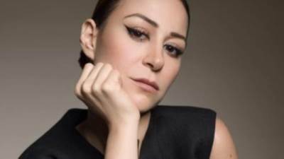 أين حقوق المتهم؟.. فنانة عربية تدعم منة شلبي في أزمة المخدرات