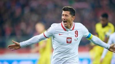 ليفاندوفسكي يعزز تقدم بولندا على السعودية 2-0 بكأس العالم 2022 