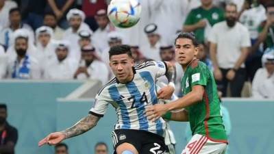 الأرجنتين تفوز على المكسيك 2-1 وتحصد أول ثلاثة نقاط بالمونديال