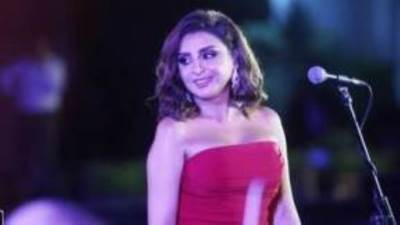 تأجيل حفل أنغام بالتجمع الخامس نظرا لظروفها الصحية