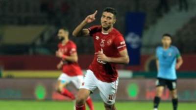 التشكيل المتوقع للأهلى أمام المقاولون.. عبد القادر وطاهر وشريف فى الهجوم