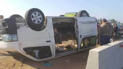 إصابة 7 أشخاص في انقلاب ميكروباص بأسوان