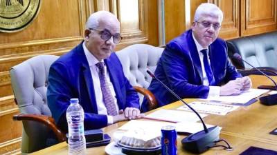 "عاشور" و"حجازي" يجتمعان لمُناقشة نقل التجربة اليابانية في التعليم التكنولوجي "KOSEN" بمصر