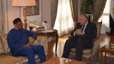 وزير الخارجية يؤكد أهمية دعم الأمم المتحدة للعملية السياسية فى ليبيا