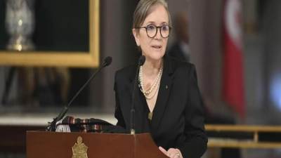 رئيسة الحكومة التونسية تصل الجزائر في زيارة رسمية