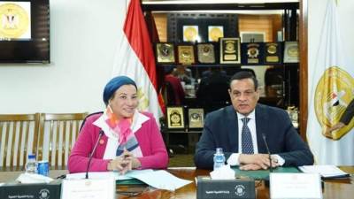 وزيرا التنمية والبيئة يناقشان آخر مستجدات منظومة المخلفات الصلبة بالمحافظات 