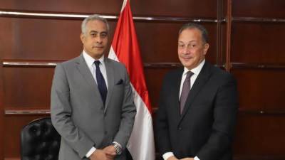 وزير القوى العاملة لـ"سفير مصر في الإمارات": هدفنا تدريب وتأهيل وحماية ورعاية العمالة المصرية بالخارج