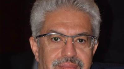 رئيس شعبة الذهب: الذهب يبدأ في التراجع مع إقبال المستهلكين على البيع