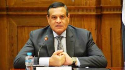 وزير التنمية المحلية يصدر قرارات تعيينات وتنقلات بعدة محافظات