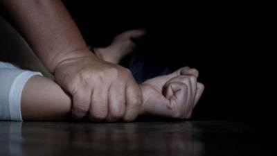 استدرجها لشقته.. سائق يتعدى على طفلة من ذوى الهمم