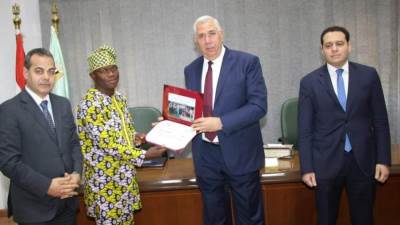 القصير يسلم 23 متدربا من 18 دولة أفريقية شهادات البرنامج التدريبى حول التغيرات المناخية