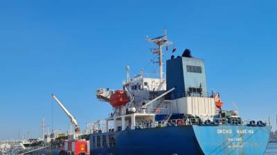 قناة السويس: رصيف عباس يستقبل أول سفينة صب سائل