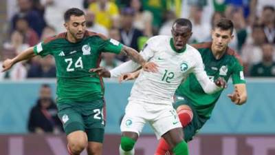 المكسيك تهزم السعودية 2-1 ويودعان كأس العالم 2022