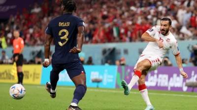  على رأسهم معلول وساسي.. 4 لاعبين تونسيين يعتزلون اللعب الدولي