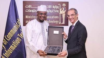 عمرو طلعت وعيسي يوقعان مذكرة تفاهم لتعاون فى مجالات الاتصالات وتكنولوجيا