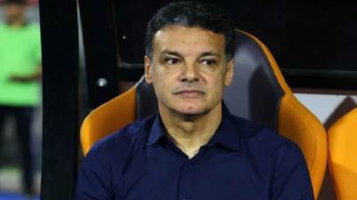 المصري يقرر الاستغناء عن الجهاز الفنى بقيادة إيهاب جلال