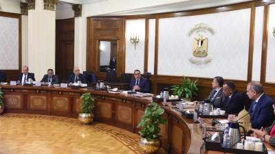 رئيس الوزراء يتابع مشروع تطوير "حدائق تلال الفسطاط" 