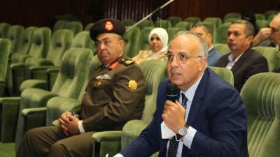 سويلم يشارك في ورشة عمل "تحديد إمكانات الخزانات الجوفية بمصر – المرحلة الثانية"