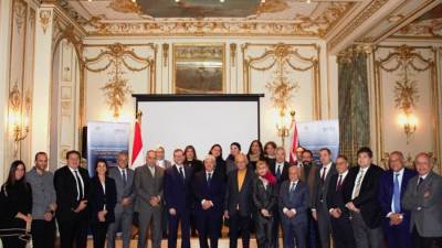 وزير التعليم يشهد جلسة لتشجيع الاستثمار عبر الحدود بالتعاون مع أرقى الجامعات البريطانية