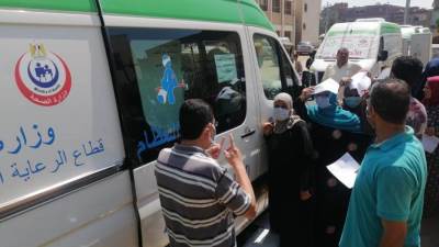 الصحة تنظم 4 قوافل طبية ضمن مبادرة حياة كريمة اليوم وغدا
