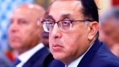 رئيس الوزراء: المستثمر الراغب فى الرخصة الذهبية يتقدم مباشرة لمجلس الوزراء