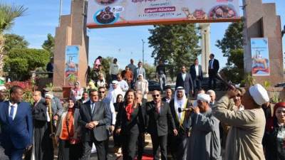 على أنغام الفنون الشعبية الأسوانية.. افتتاح معرض" أيادى مصرية" للمنتجات التراثية واليدوية