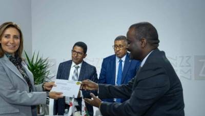 وزيرة الثقافة تعقد سلسلة من الاجتماعات مع المسؤولين عن الشؤون الثقافية بالوطن العربي