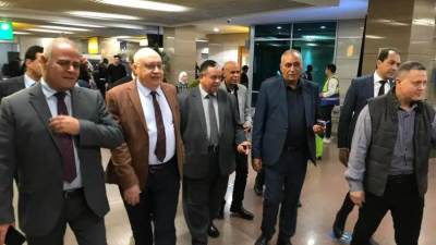 رئيس مصلحة الجمارك يعود للقاهرة عقب مشاركته فى فعاليات جلسة لجنة السياسات بمنظمة الجمارك العالمية بالبحرين