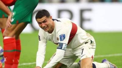 كريستيانو رونالدو يودع مونديال قطر بالدموع 