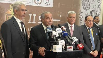 وزير التموين: رفع كافة الرسوم على تصدير المشغولات الذهبية للنهوض بصناعة الذهب