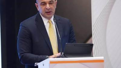 التخطيط: الحكومة تحرص على تعزيز التعاون مع صندوق الأمم المتحدة للسكان 