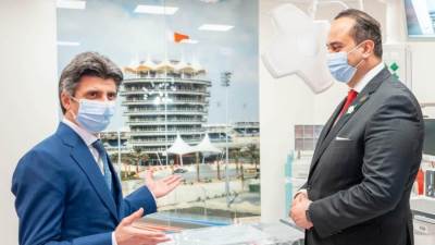 رئيس هيئة الرعاية الصحية يزور مجمع السلمانية الطبي ومستشفى الملك حمد الجامعي بالبحرين