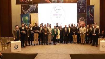 "اتصال" و"ايتيدا" و"البحث العلمي" يحتفلون بتخريج 12 شركة ناشئة من حاضنة "إبني"