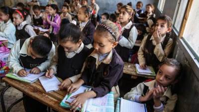 حقيقة إلغاء الوحدة الأخيرة من مناهج الترم الثاني لطلاب المدارس.. التعليم ترد