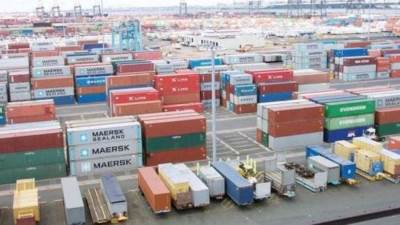 الإدارة المركزية بالمنطقة الشرقية تضبط تلاعب فى المستندات للتهرب من سداد جزء من الرسوم الجمركية