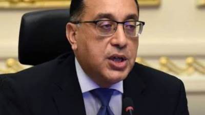 رئيس الوزراء: مهلة أسبوعان لكل المنافذ التجارية لوضع أسعار السلع بوضوح وإعلانها