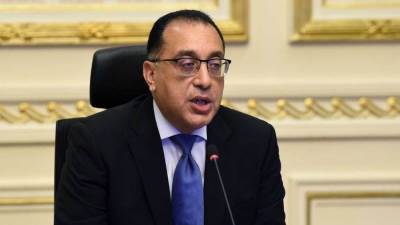 رئيس الوزراء: القوانين واللوائح تُجبر كافة المنافذ على وضع الأسعار على السلع بمختلف أشكالها