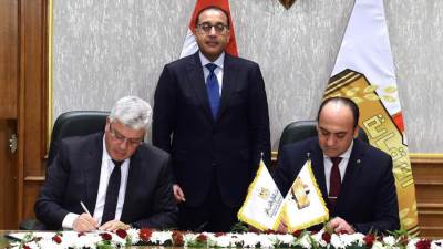 توقيع تعاون بين "هيئة الرقابة الإدارية" ووزارتي الرياضة والتعليم لتعزيز التعاون