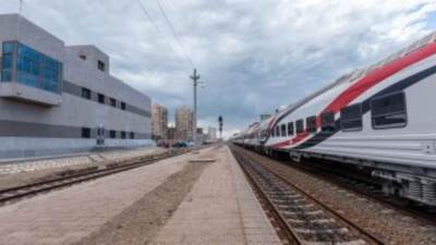 السكة الحديد تشغل خدمة جديدة بعربات الدرجة الثالثة بالوجه البحرى وجعلها مكيفة