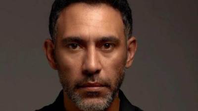 عمرو مصطفى يطرح يا "دايرة" أولى أغانى مشروعه message song