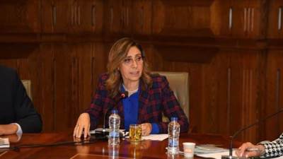 الكيلاني: تنفيذ ورش مشروع " السينما بين يديك" داخل الجامعات