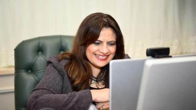 وزيرة الهجرة تلتقي أعضاء ورموز الجالية المصرية بألمانيا عبر تطبيق زووم