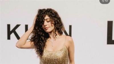 بفستان ذهبي .. مايان السيد في أحدث ظهور لها